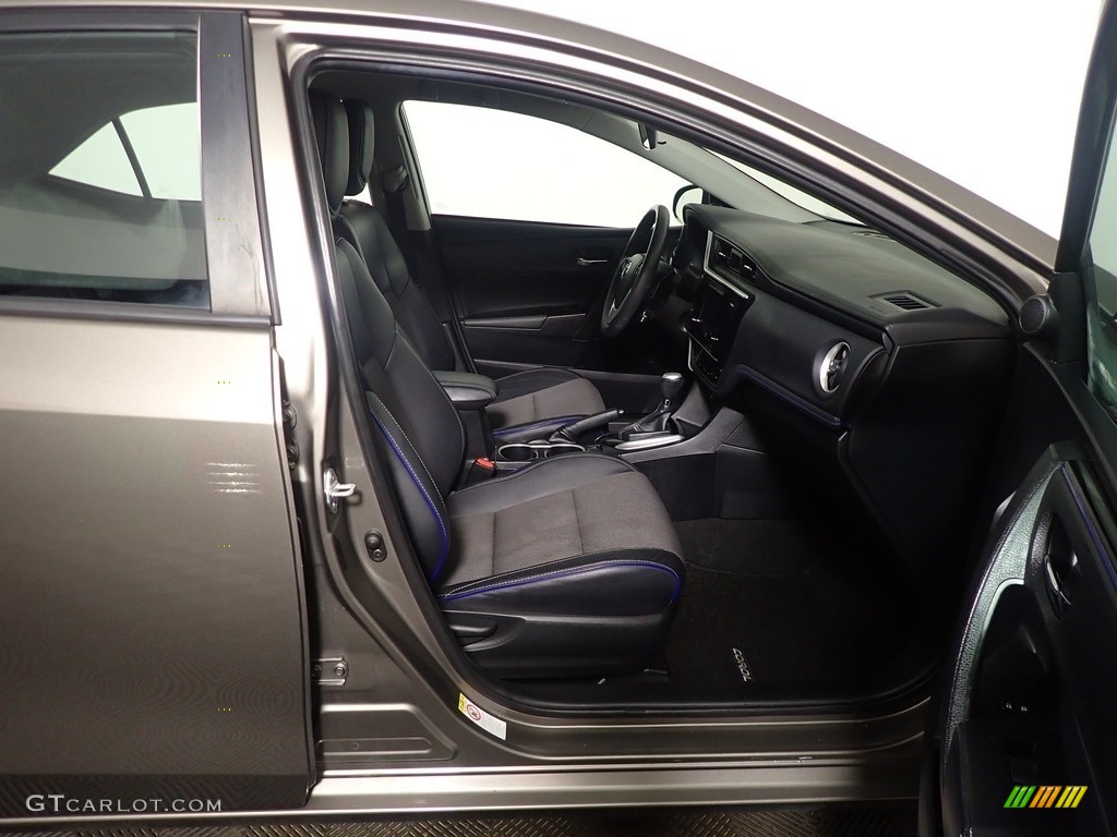 2017 Corolla SE - Falcon Gray Metallic / Black photo #39