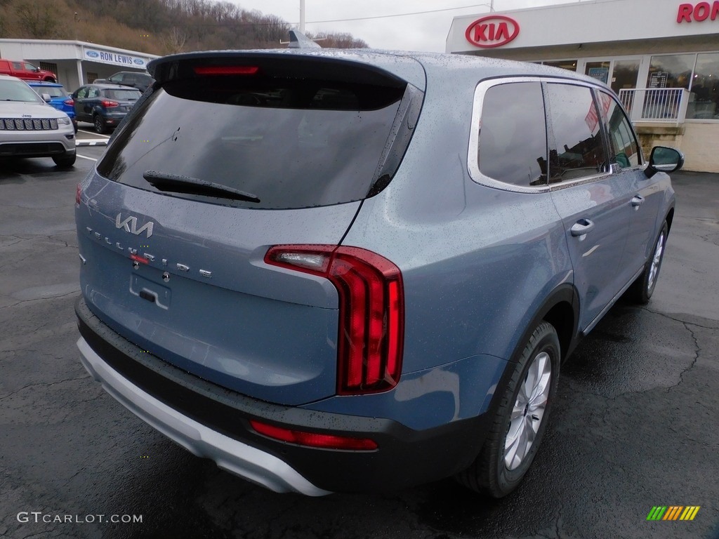 2022 Telluride LX AWD - Everlasting Silver / Black photo #3