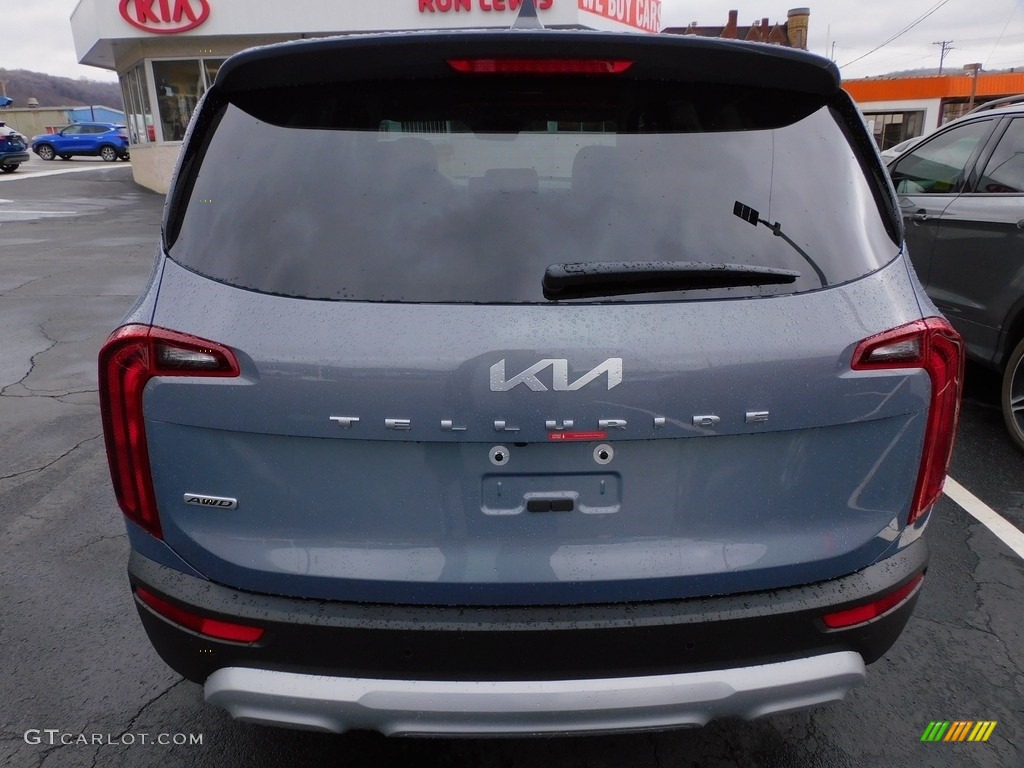 2022 Telluride LX AWD - Everlasting Silver / Black photo #4