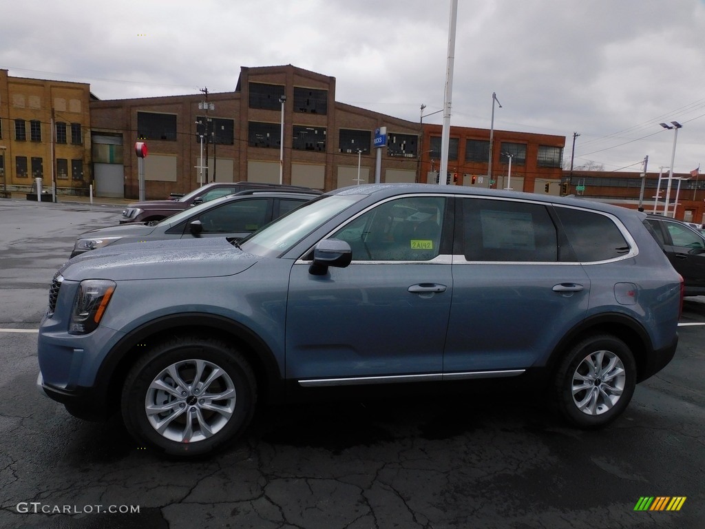 2022 Telluride LX AWD - Everlasting Silver / Black photo #7
