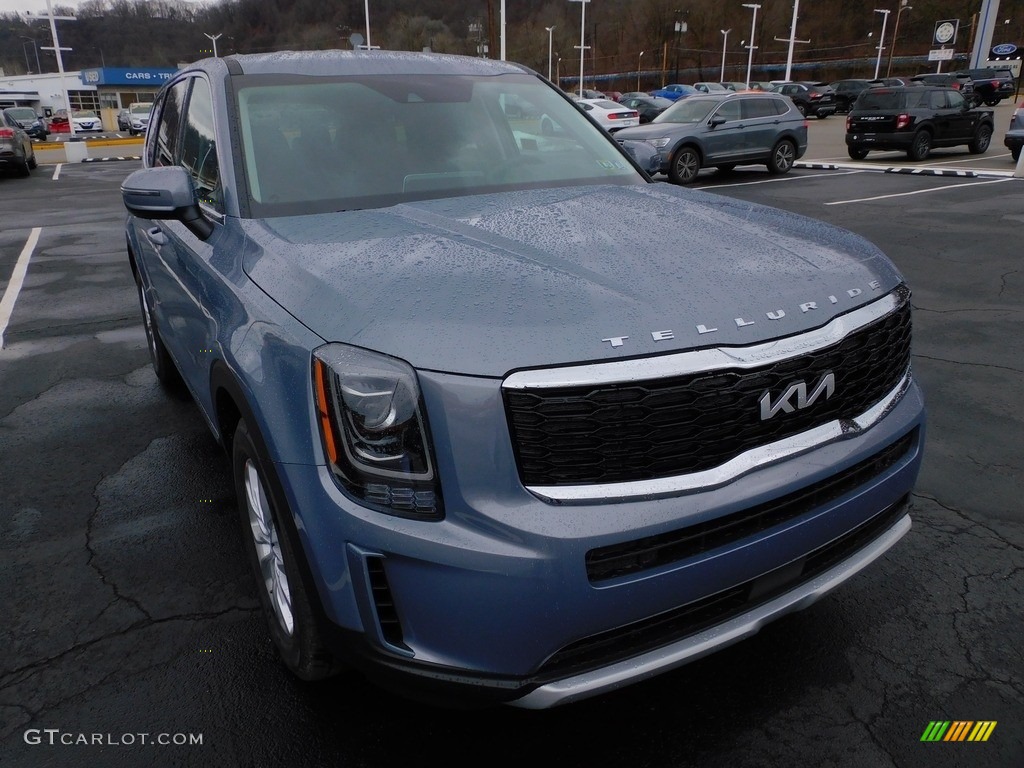 2022 Everlasting Silver Kia Telluride LX AWD 143805971 Photo 10 Car Color
