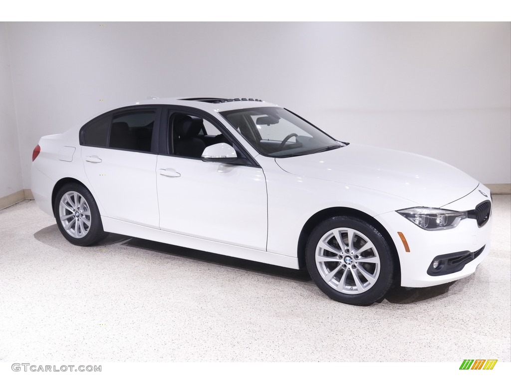 2018 3 Series 320i xDrive Sedan - Alpine White / Black photo #1