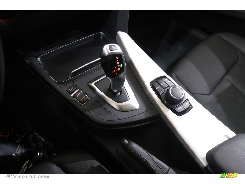 2018 3 Series 320i xDrive Sedan - Alpine White / Black photo #13