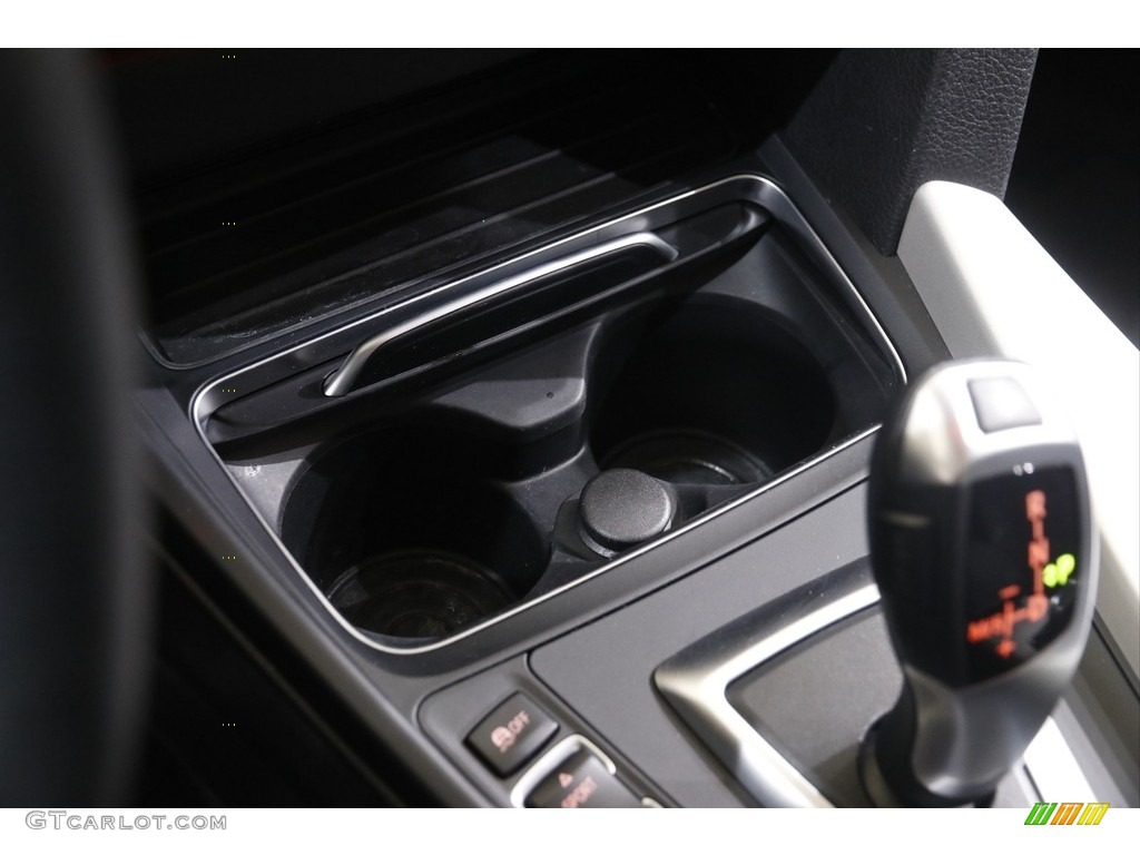 2018 3 Series 320i xDrive Sedan - Alpine White / Black photo #14
