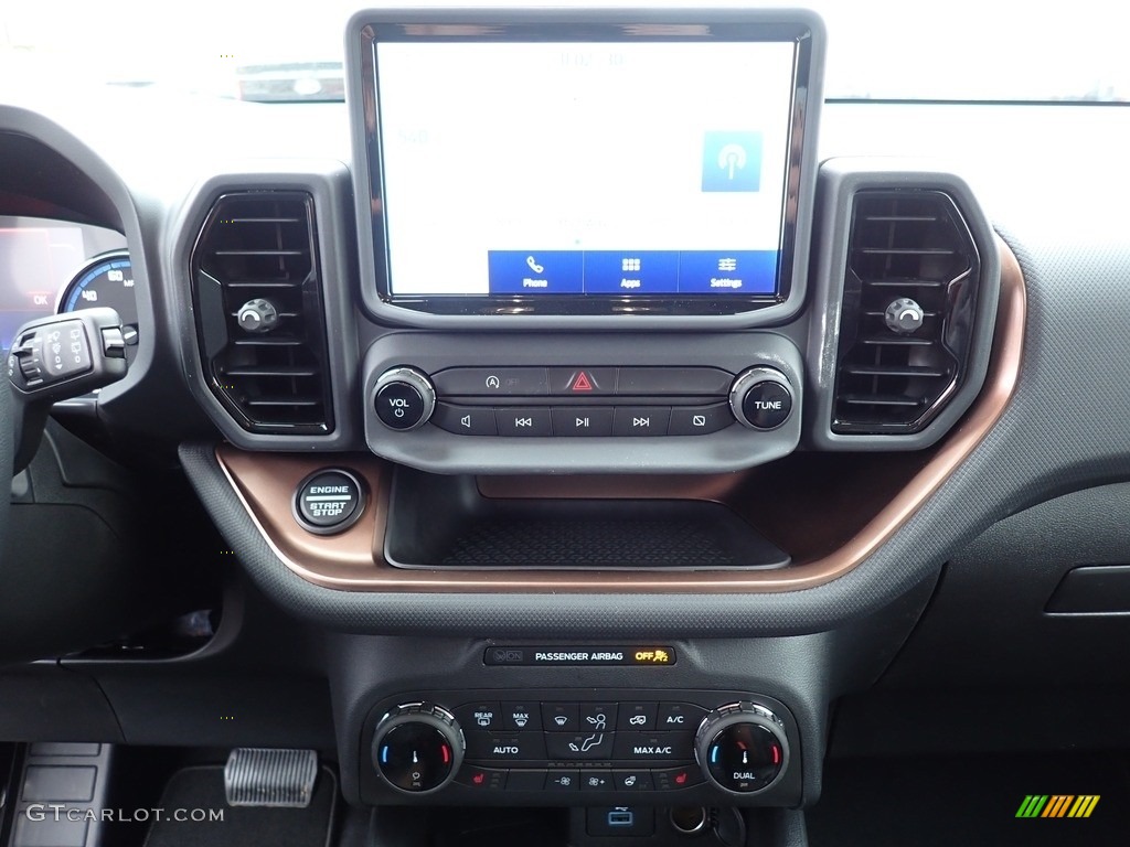 2022 Ford Bronco Sport Outer Banks 4x4 Controls Photo #143811397