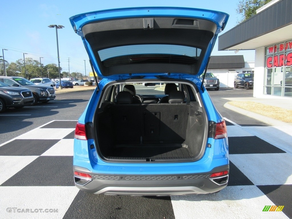 2022 Volkswagen Taos SEL Trunk Photos