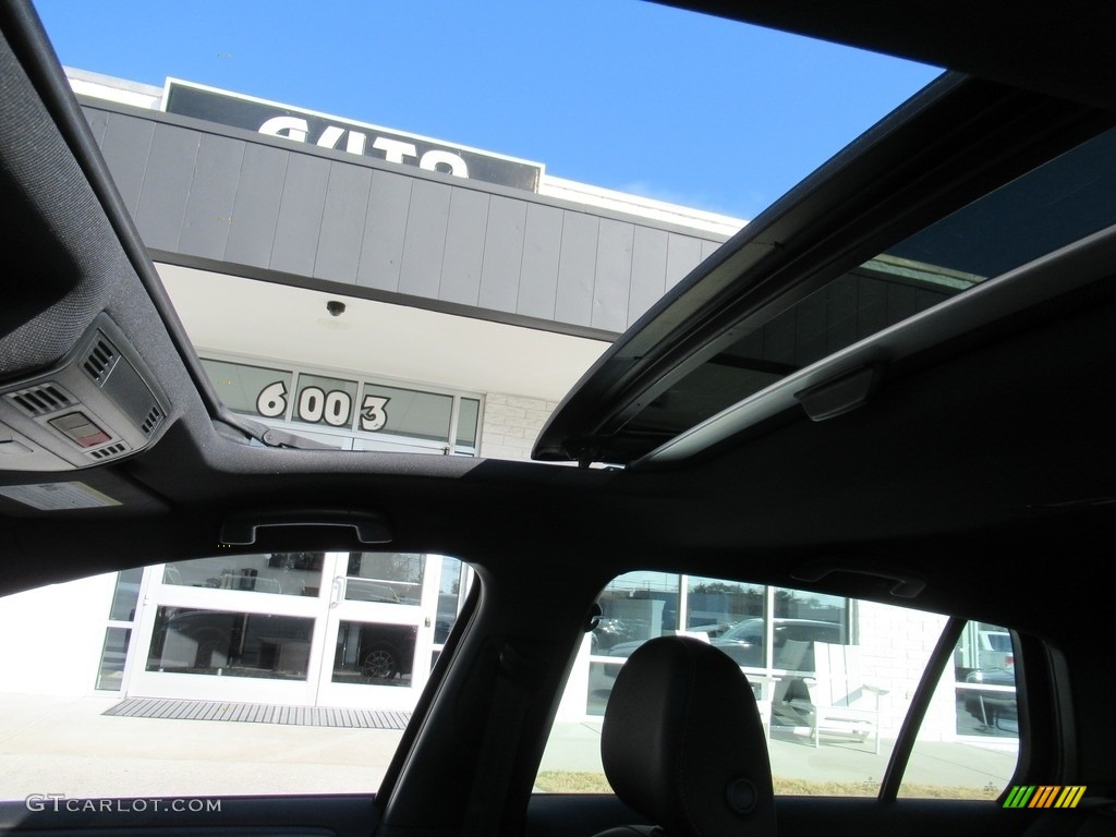 2021 Golf GTI Autobahn - Deep Black Pearl / Titan Black photo #11