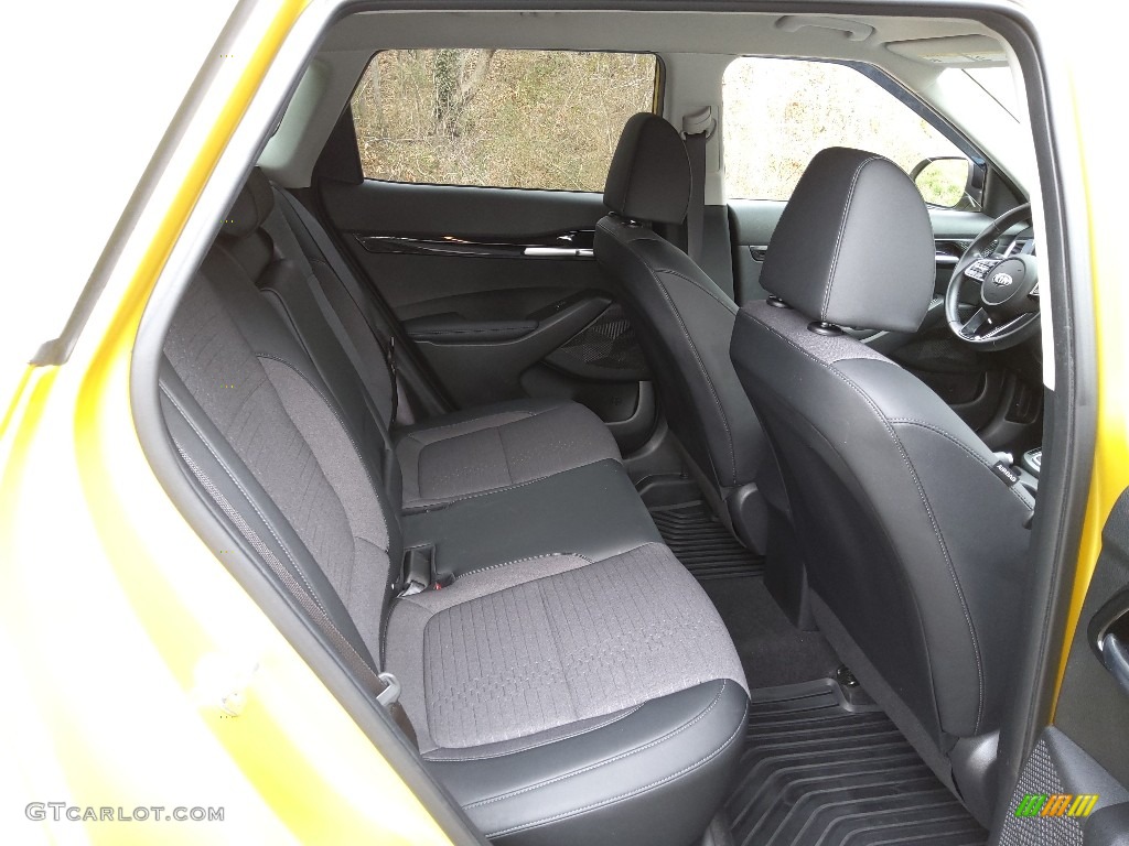 Black Interior 2021 Kia Seltos S AWD Photo #143814608