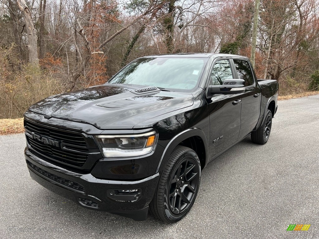 2022 1500 Laramie G/T Crew Cab 4x4 - Diamond Black Crystal Pearl / Black photo #2