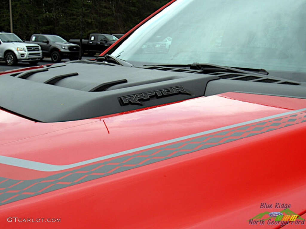 2021 F150 SVT Raptor SuperCrew 4x4 - Code Orange / Raptor Black photo #33