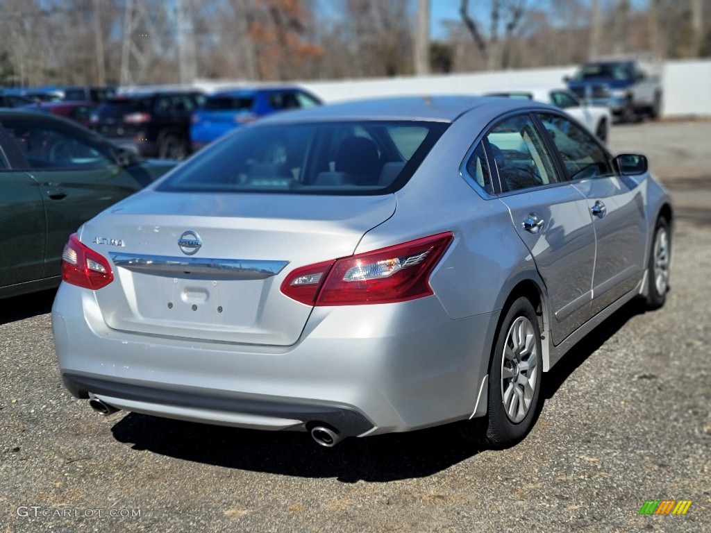 2018 Altima 2.5 S - Brilliant Silver / Charcoal photo #4