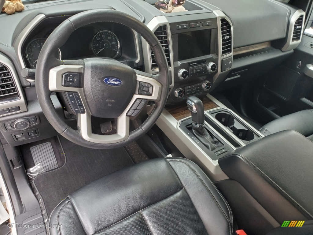 2019 Ford F150 Lariat SuperCab 4x4 Front Seat Photo #143822280