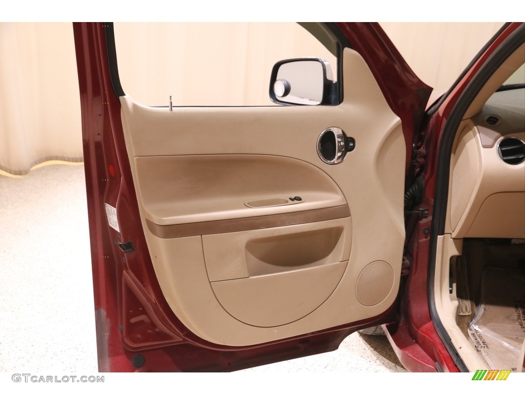 2006 HHR LT - Sport Red Metallic / Cashmere Beige photo #4