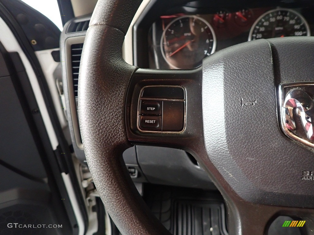 2012 Ram 1500 ST Crew Cab 4x4 - Bright White / Dark Slate Gray/Medium Graystone photo #24