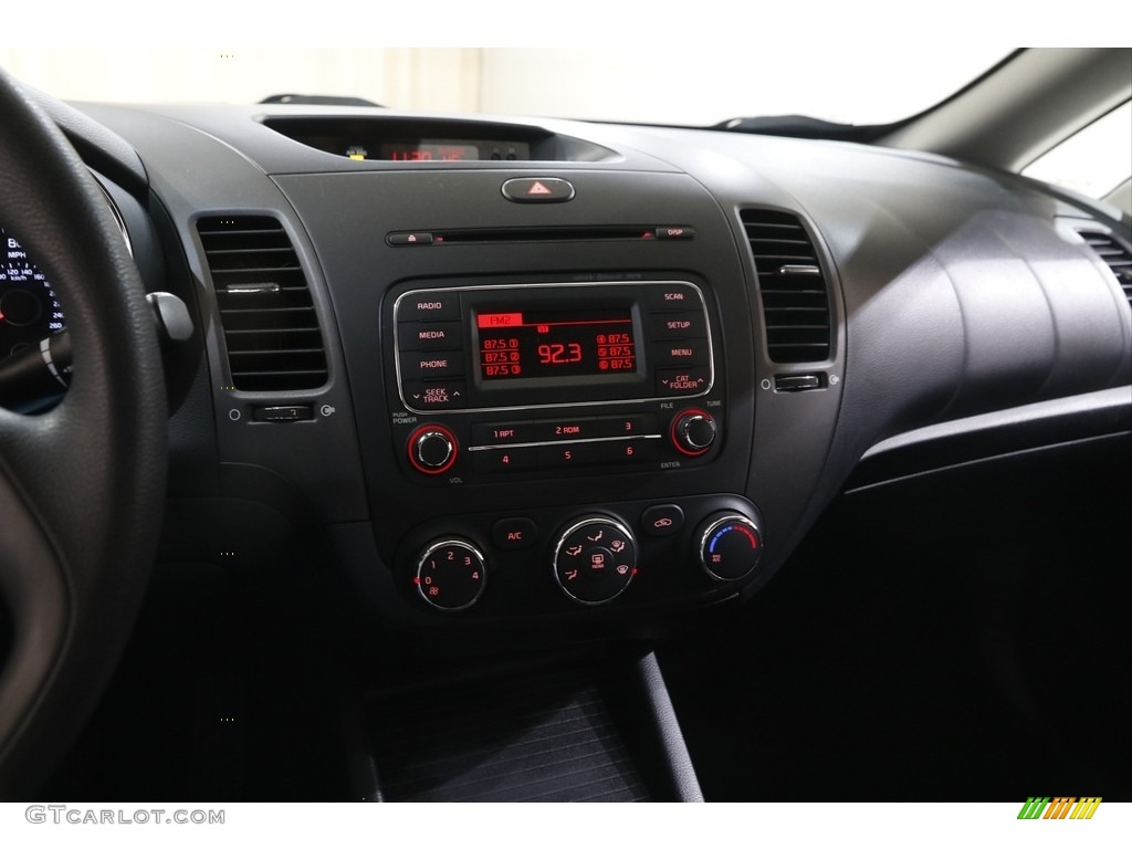 2016 Forte LX Sedan - Crimson Red / Black photo #9