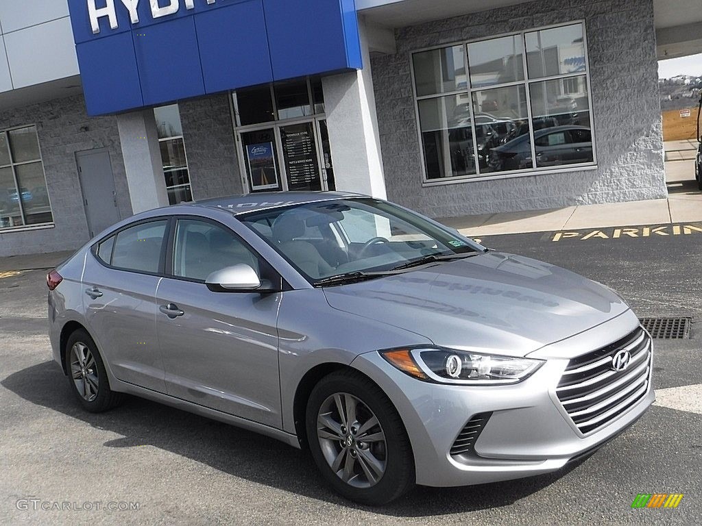 2017 Elantra SE - Gray / Gray photo #1