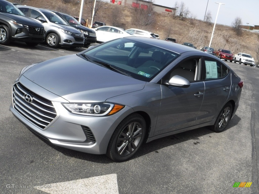 2017 Elantra SE - Gray / Gray photo #5
