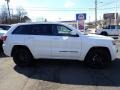 Bright White - Grand Cherokee Laredo X 4x4 Photo No. 7