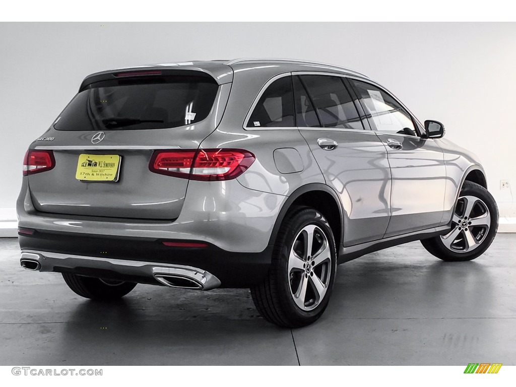 2019 GLC 300 - Mojave Silver Metallic / Black photo #16