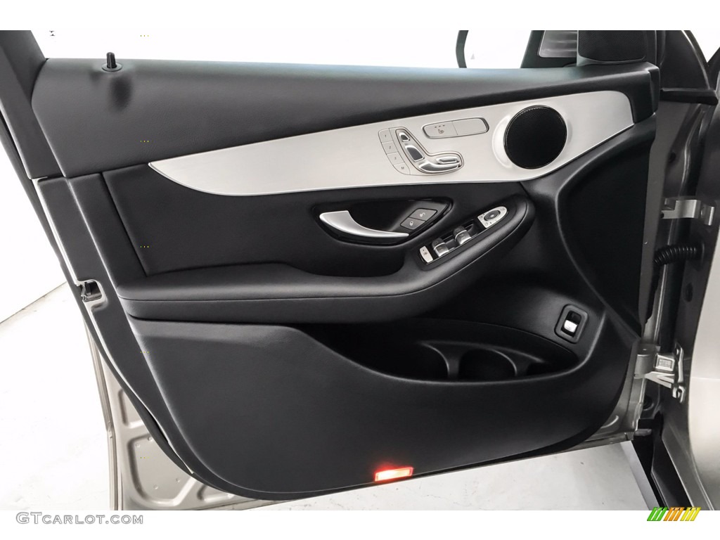 2019 GLC 300 - Mojave Silver Metallic / Black photo #26