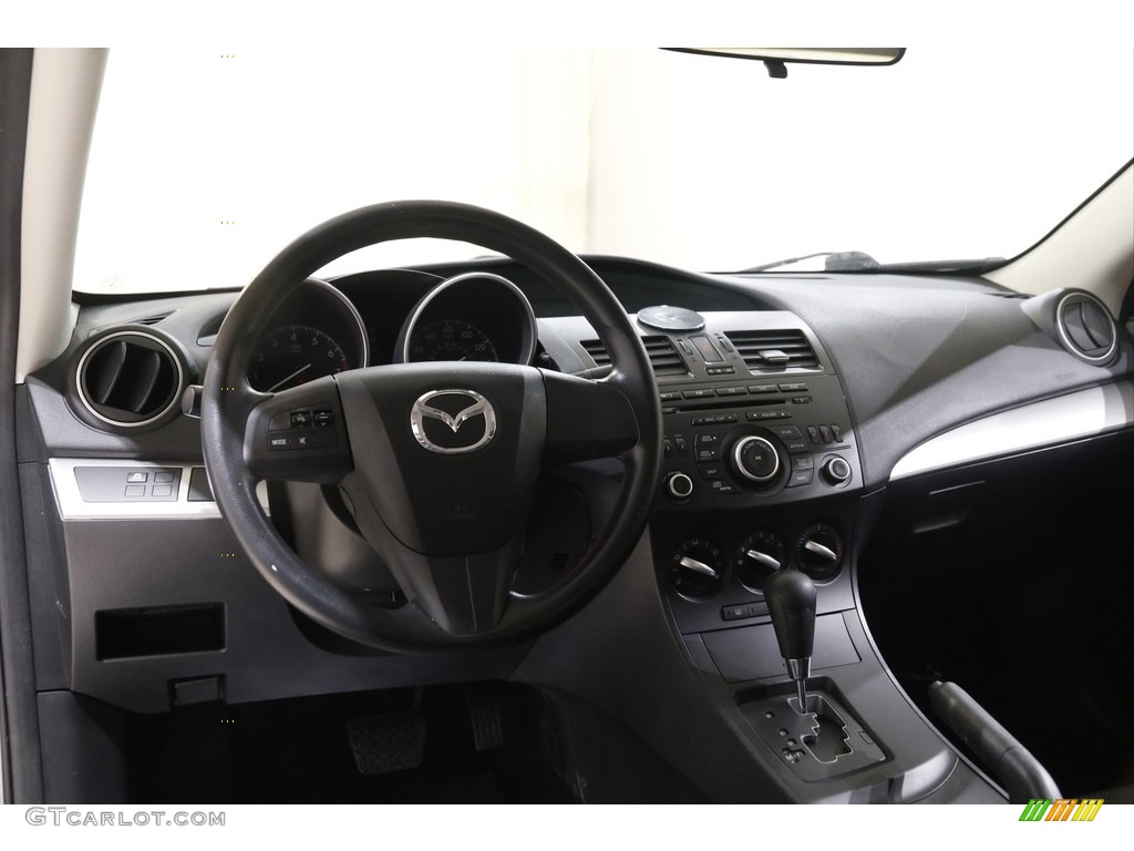 2012 MAZDA3 i Sport 4 Door - Liquid Silver Metallic / Black photo #6
