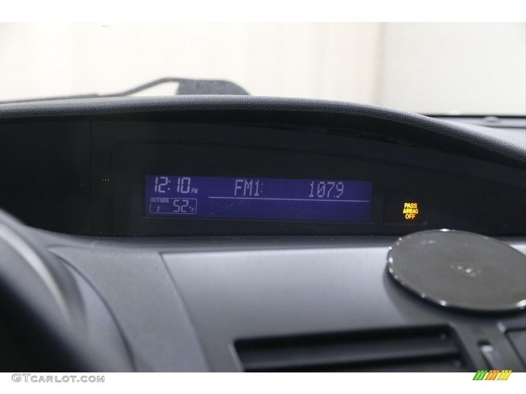 2012 MAZDA3 i Sport 4 Door - Liquid Silver Metallic / Black photo #11