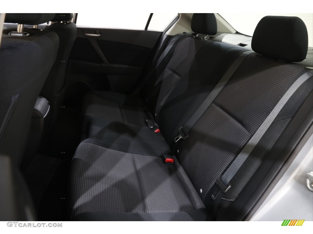 2012 MAZDA3 i Sport 4 Door - Liquid Silver Metallic / Black photo #16