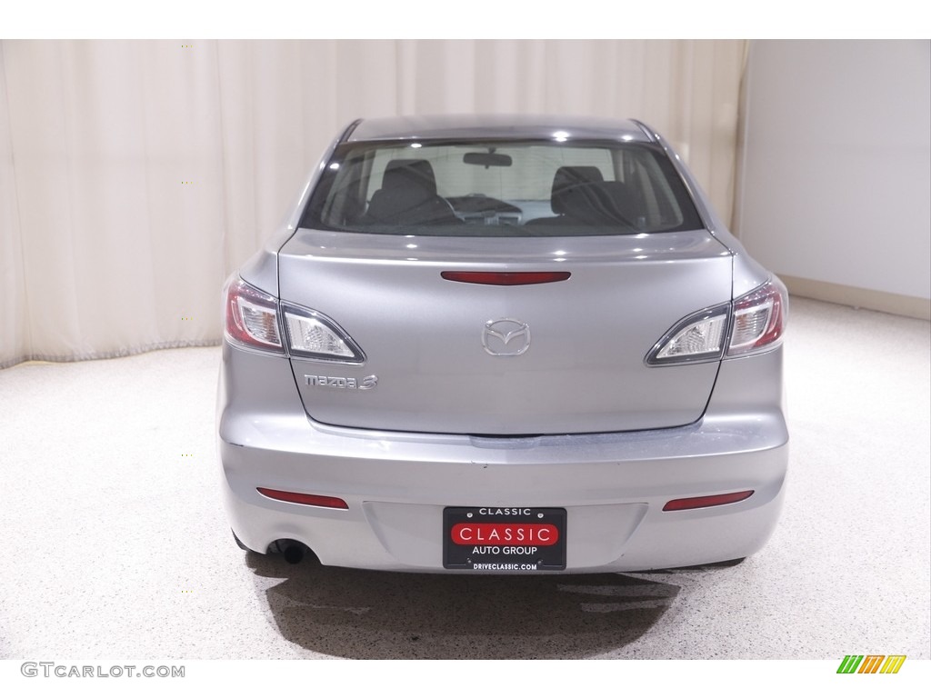 2012 MAZDA3 i Sport 4 Door - Liquid Silver Metallic / Black photo #17