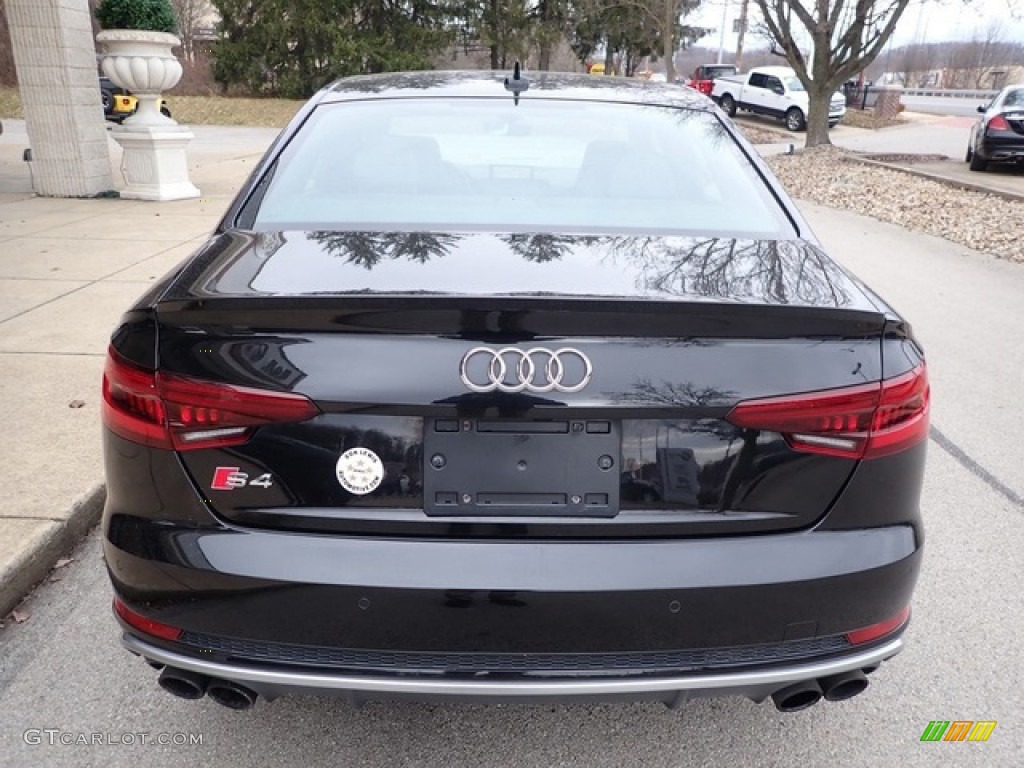 2018 S4 Premium Plus quattro Sedan - Brilliant Black / Black photo #3