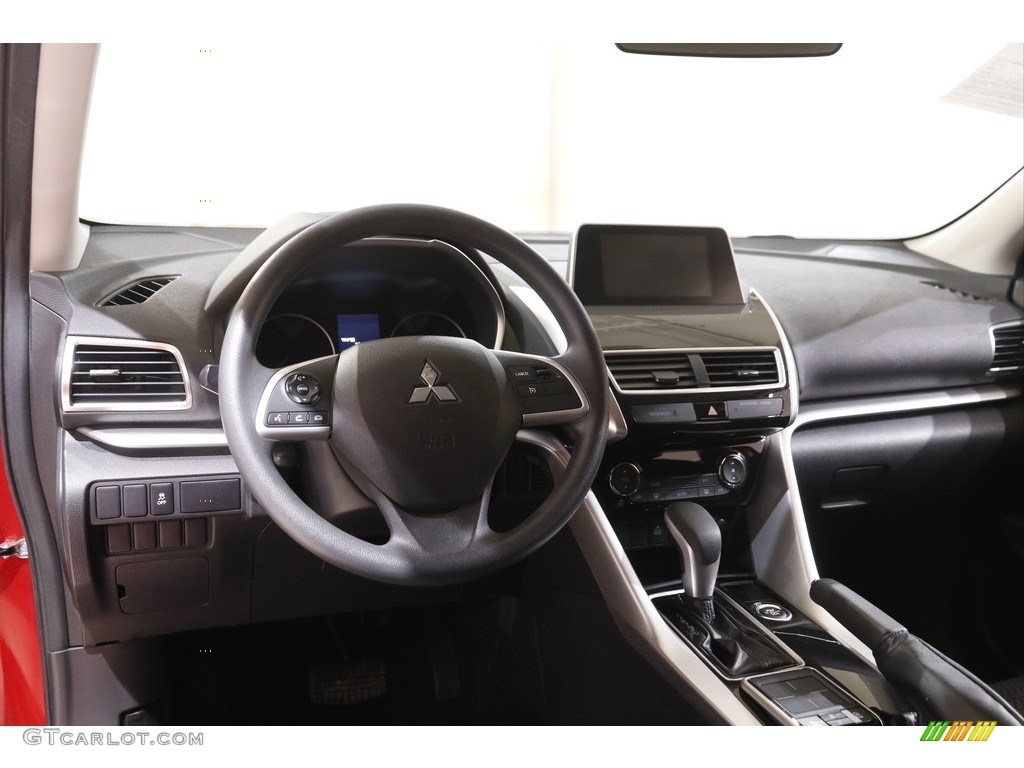 2018 Mitsubishi Eclipse Cross LE S-AWC Dashboard Photos