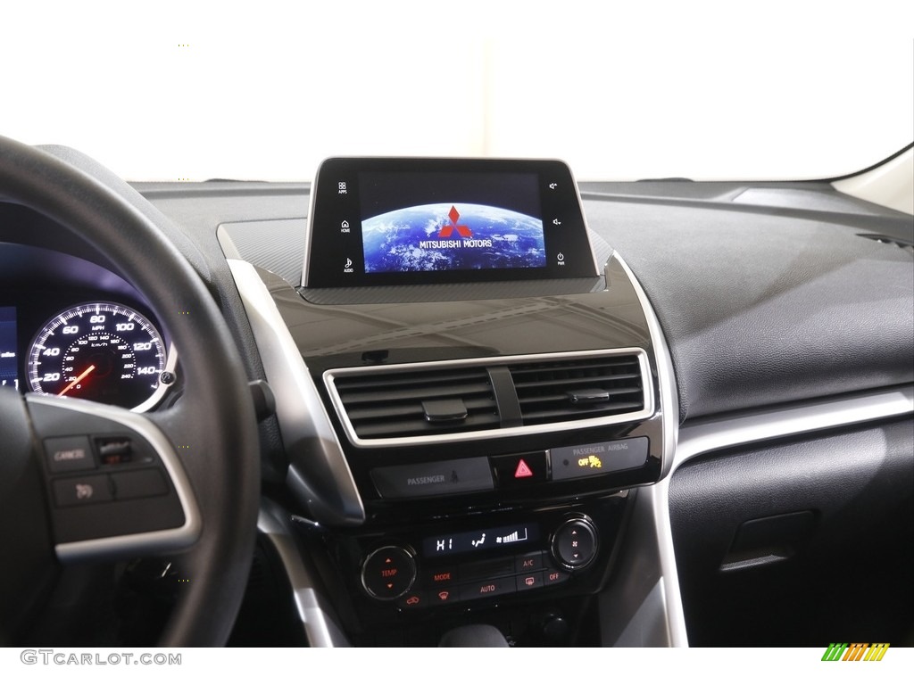 2018 Mitsubishi Eclipse Cross LE S-AWC Controls Photo #143836399