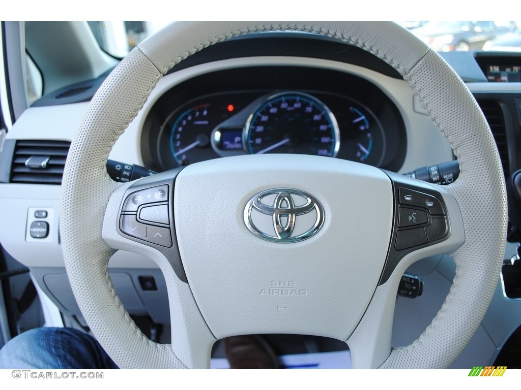2012 Sienna XLE - Super White / Bisque photo #12