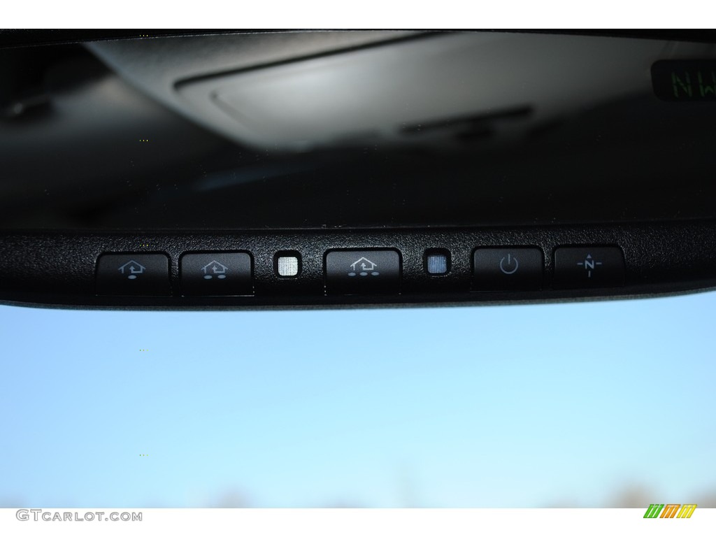 2012 Sienna XLE - Super White / Bisque photo #16