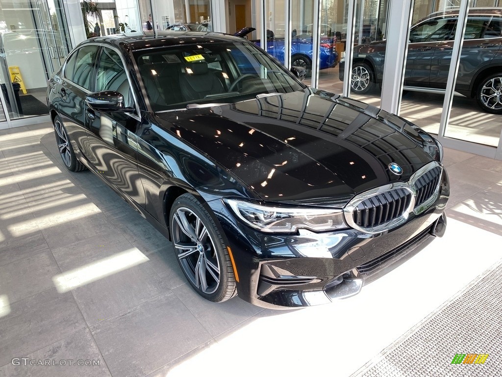 2022 3 Series 330i xDrive Sedan - Black Sapphire Metallic / Black photo #1