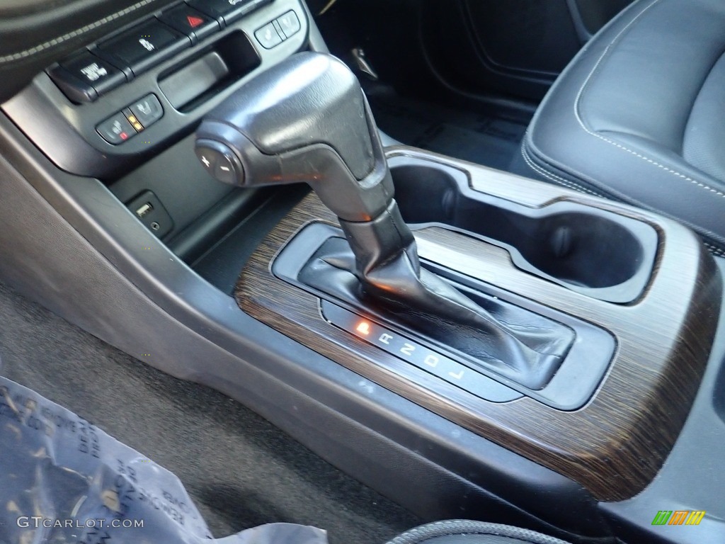 2018 GMC Canyon Denali Crew Cab 4x4 Transmission Photos