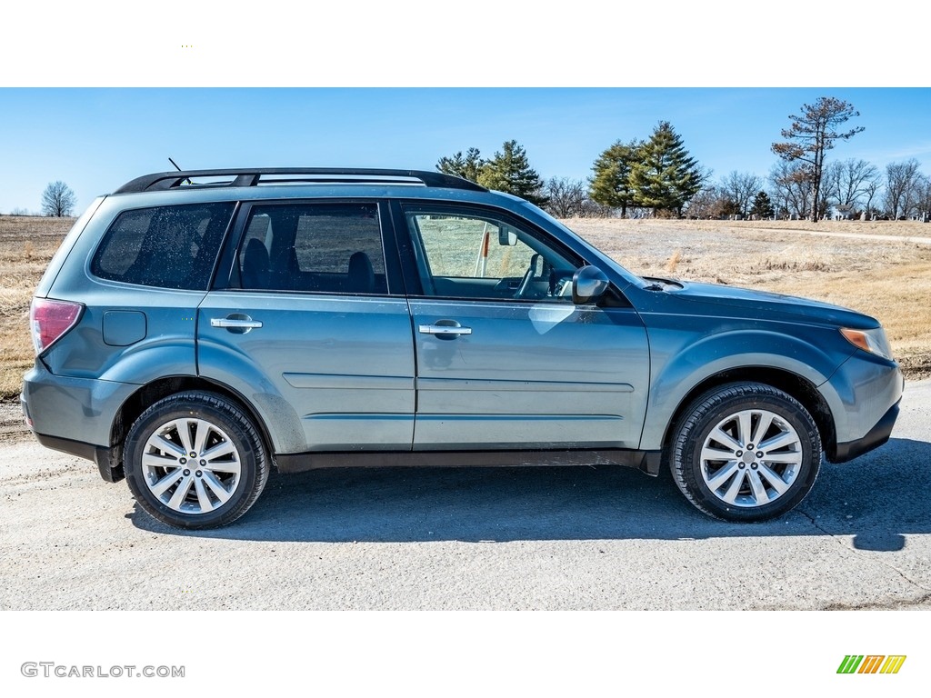 2011 Forester 2.5 X Limited - Sage Green Metallic / Platinum photo #3