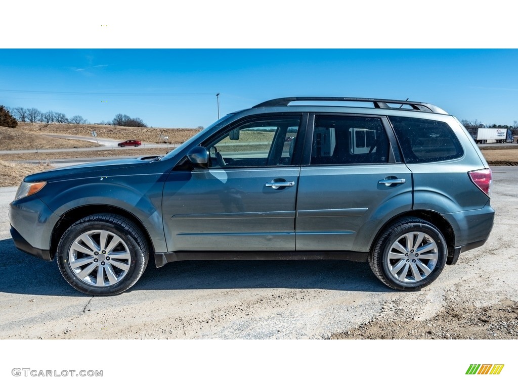 2011 Forester 2.5 X Limited - Sage Green Metallic / Platinum photo #7