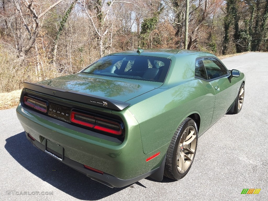 2020 Challenger R/T Scat Pack - F8 Green / Black photo #6