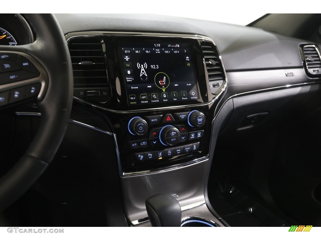 2021 Grand Cherokee Limited 4x4 - Bright White / Black photo #9