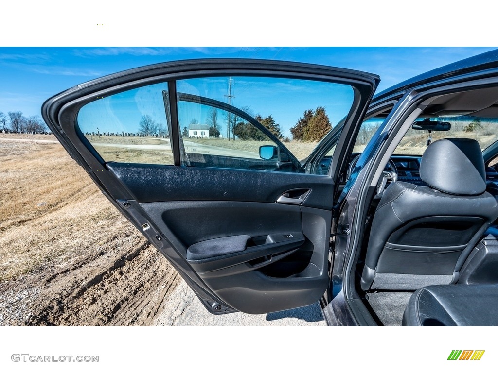 2011 Accord SE Sedan - Polished Metal Metallic / Black photo #21