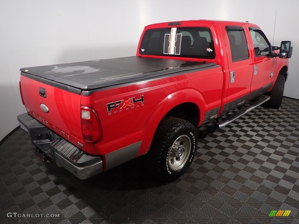 2011 F250 Super Duty XLT Crew Cab 4x4 - Vermillion Red / Steel Gray photo #11