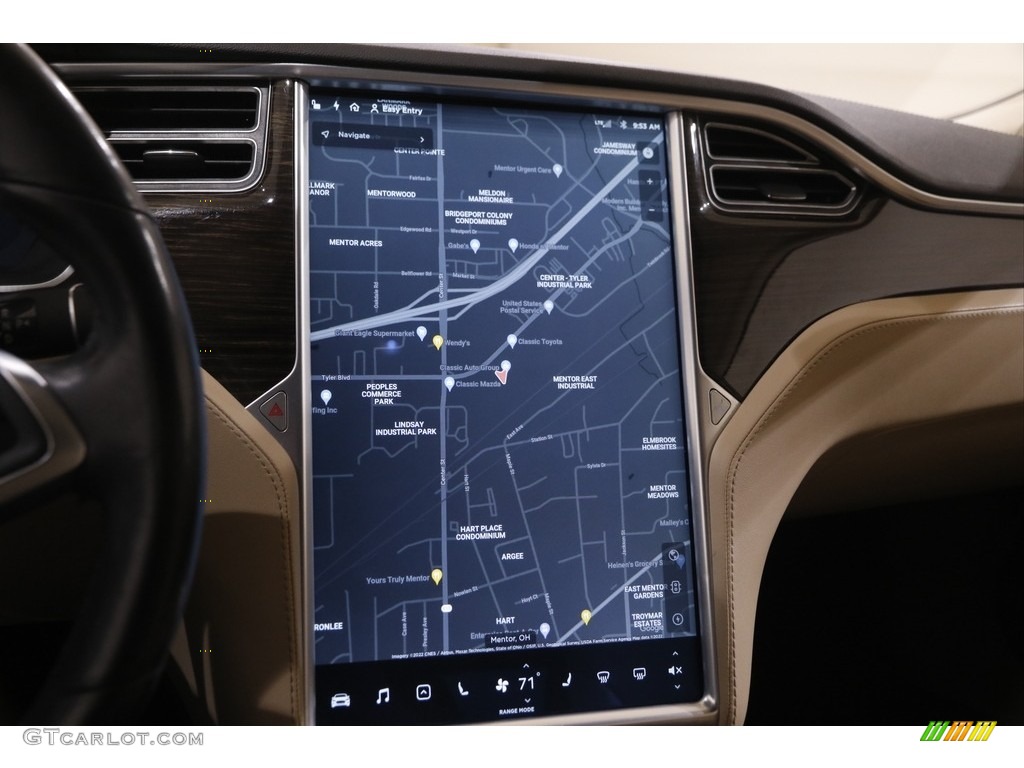 2015 Tesla Model S 85D Navigation Photos