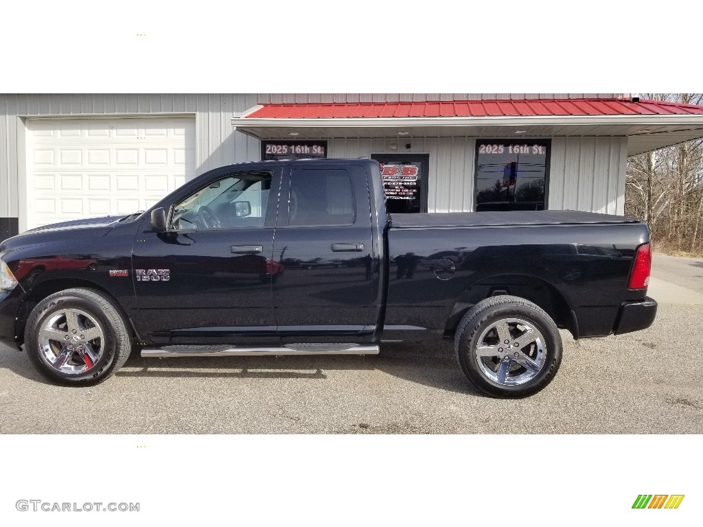 2014 1500 Express Quad Cab 4x4 - Black / Black/Diesel Gray photo #4