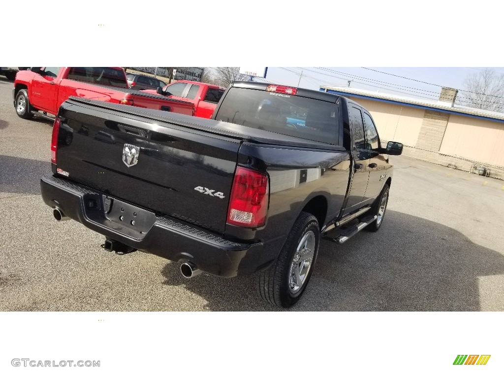 2014 1500 Express Quad Cab 4x4 - Black / Black/Diesel Gray photo #7