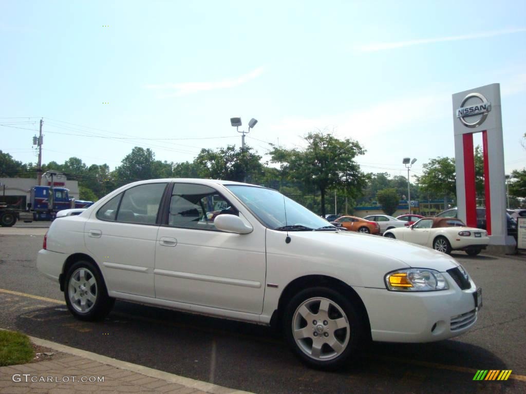 2006 Sentra 1.8 S Special Edition - Cloud White / Charcoal photo #14