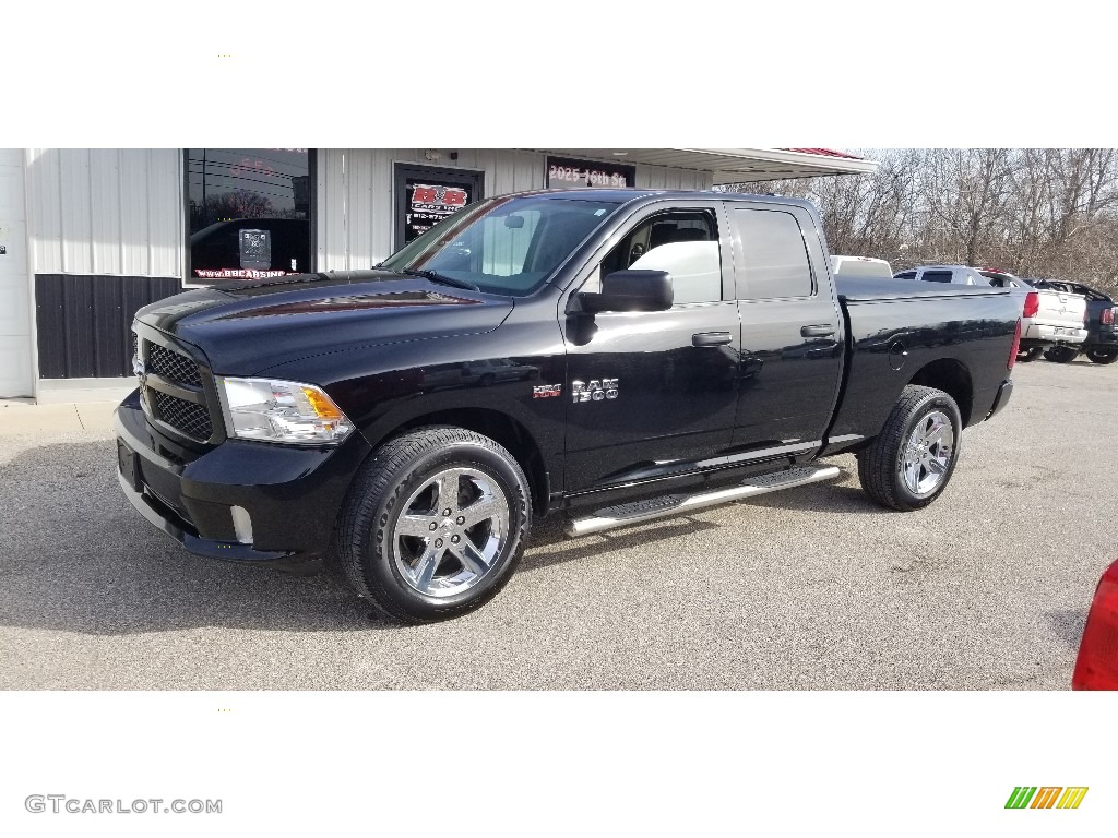 2014 1500 Express Quad Cab 4x4 - Black / Black/Diesel Gray photo #23