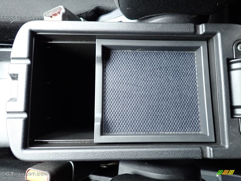 2019 Outlander Sport ES AWC - Pearl White / Black photo #17