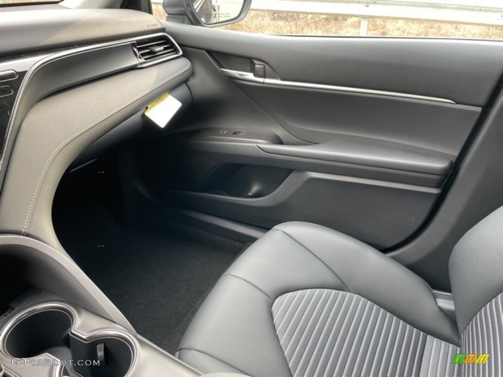 2022 Camry SE - Blueprint / Black photo #14