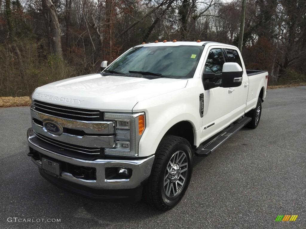 2018 F350 Super Duty Lariat Crew Cab 4x4 - White Platinum / Black photo #2