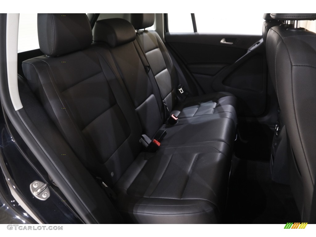 2016 Volkswagen Tiguan S 4MOTION Rear Seat Photos
